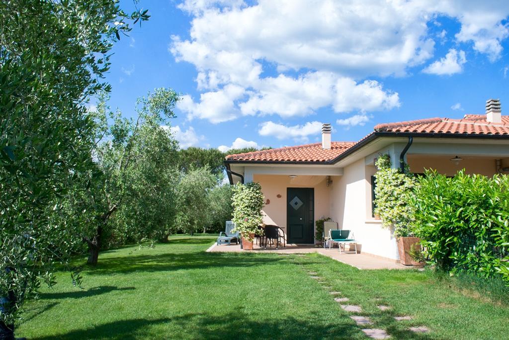 Poggio Degli Olivi Pensionat Saturnia Exteriör bild